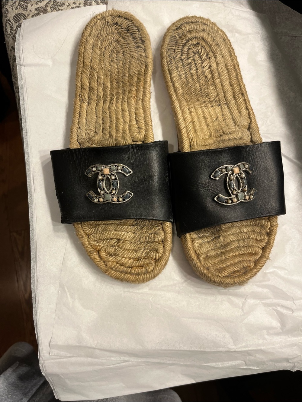 CHANEL Black Leather Raffia Slide Sandals with CC Logo
